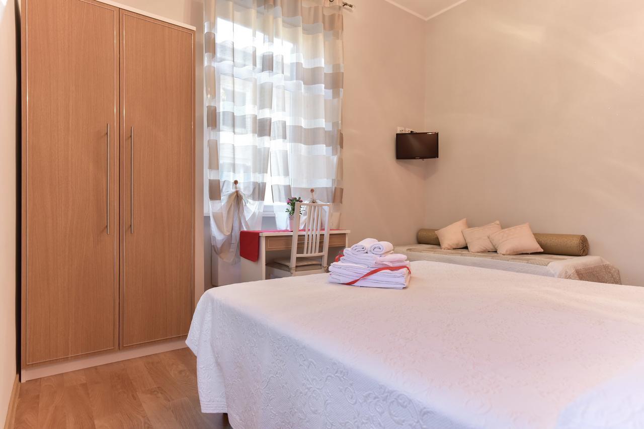 Claudia Suites Ρώμη Εξωτερικό φωτογραφία